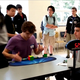 Imagen para el artículo titulado Un adolescente bate el récord mundial de cubo de Rubik: 5,25 segundos